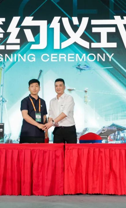 千人齐聚、爆品出击！开云官方注册-开云(中国)
智能新品推介会圆满举办