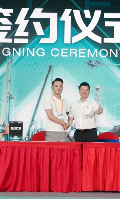 千人齐聚、爆品出击！开云官方注册-开云(中国)
智能新品推介会圆满举办