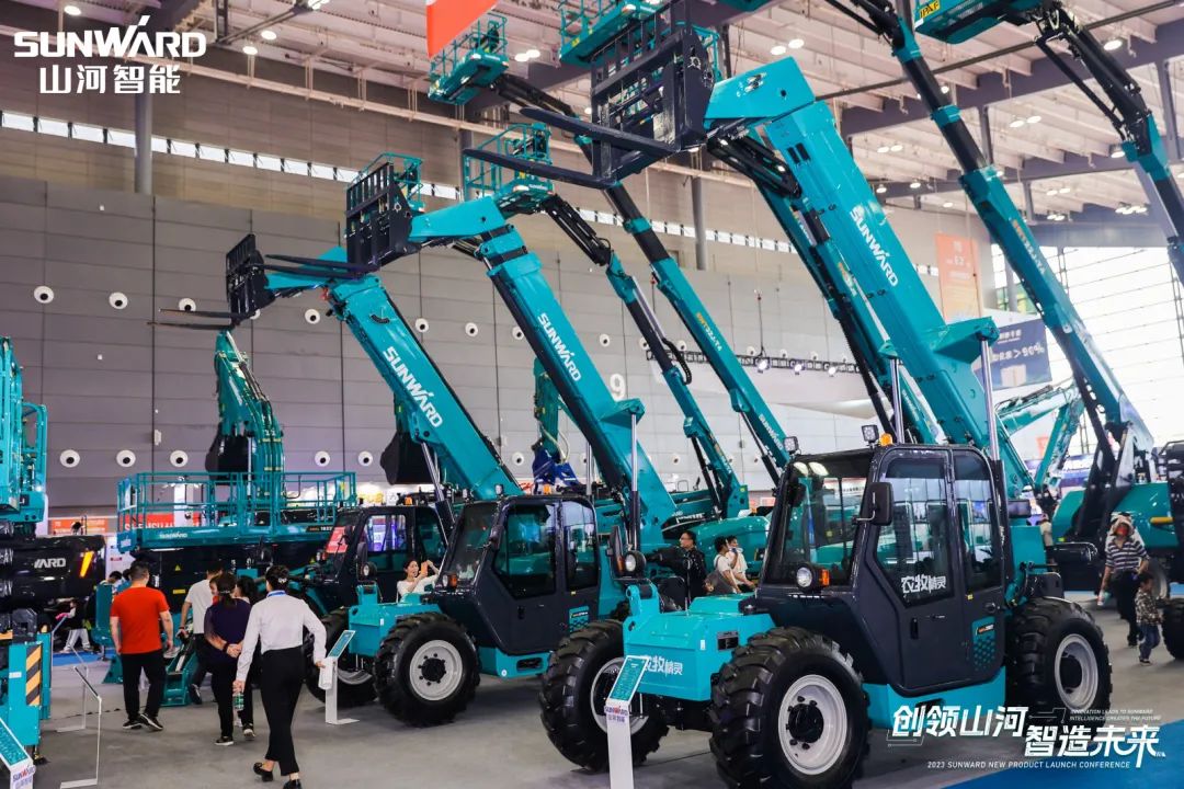 聚焦电动化、智能化！开云官方注册-开云(中国)
智能全系列高空机械产品亮相长沙展
