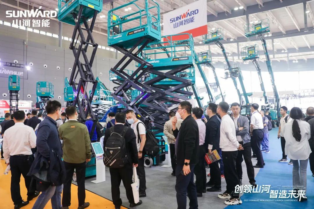 聚焦电动化、智能化！开云官方注册-开云(中国)
智能全系列高空机械产品亮相长沙展