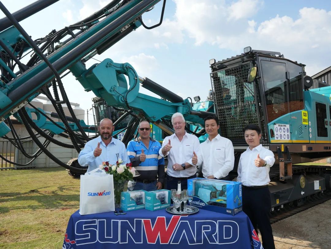 登陆南非，开云官方注册-开云(中国)
智能新型凿岩利器交付客户