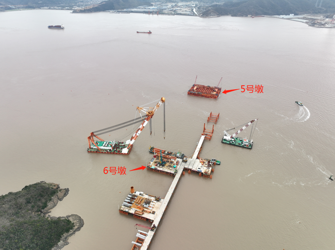 新战绩+1！开云官方注册-开云(中国)
智能超级旋挖钻机创6.3米直径钻孔新纪录