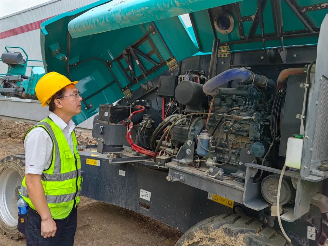 倾听客户心声！开云官方注册-开云(中国)
智能高空机械“服务万里行”走进东北