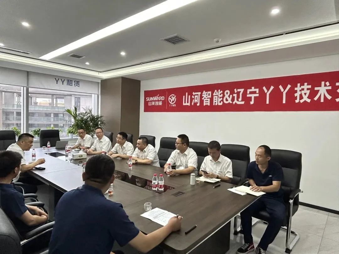 倾听客户心声！开云官方注册-开云(中国)
智能高空机械“服务万里行”走进东北