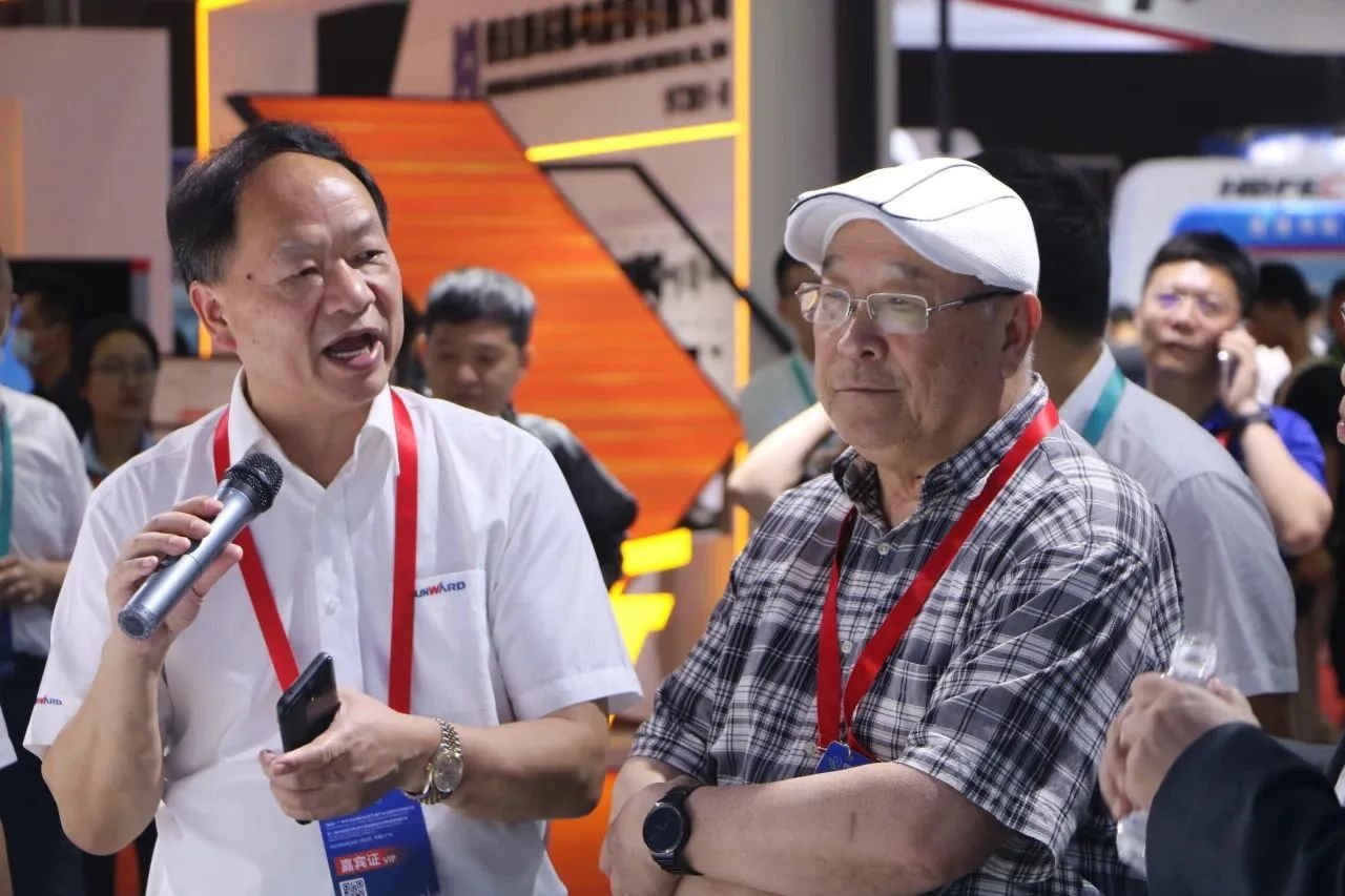 中铁开云官方注册-开云(中国)
亮相首届广州大湾区国际轨道交通产业发展论坛暨展览会