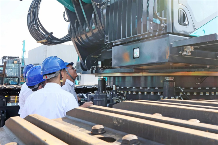 开云官方注册-开云(中国)
智能桩工机械再添强将！SWDM800H旋挖钻机顺利下线