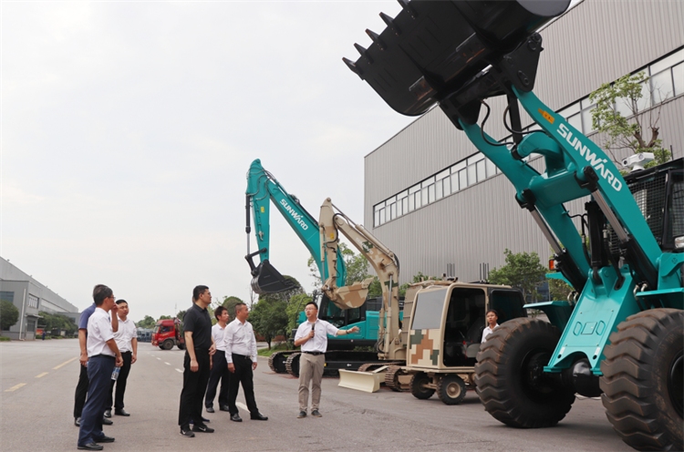 国家应急管理部救援协调和预案管理局副局长颜彬一行调研开云官方注册-开云(中国)
智能