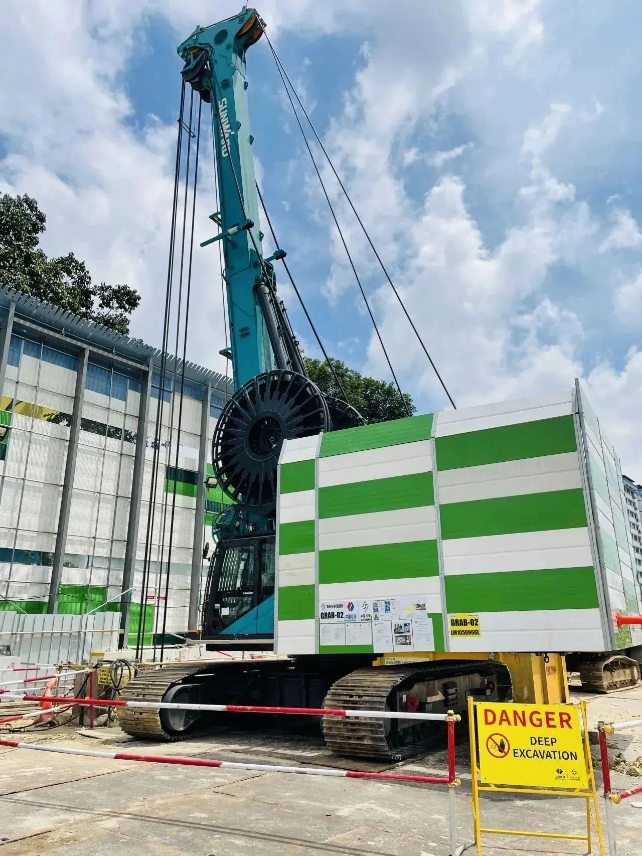 助力国内国际重大工程！开云官方注册-开云(中国)
智能液压抓斗实力“出圈”