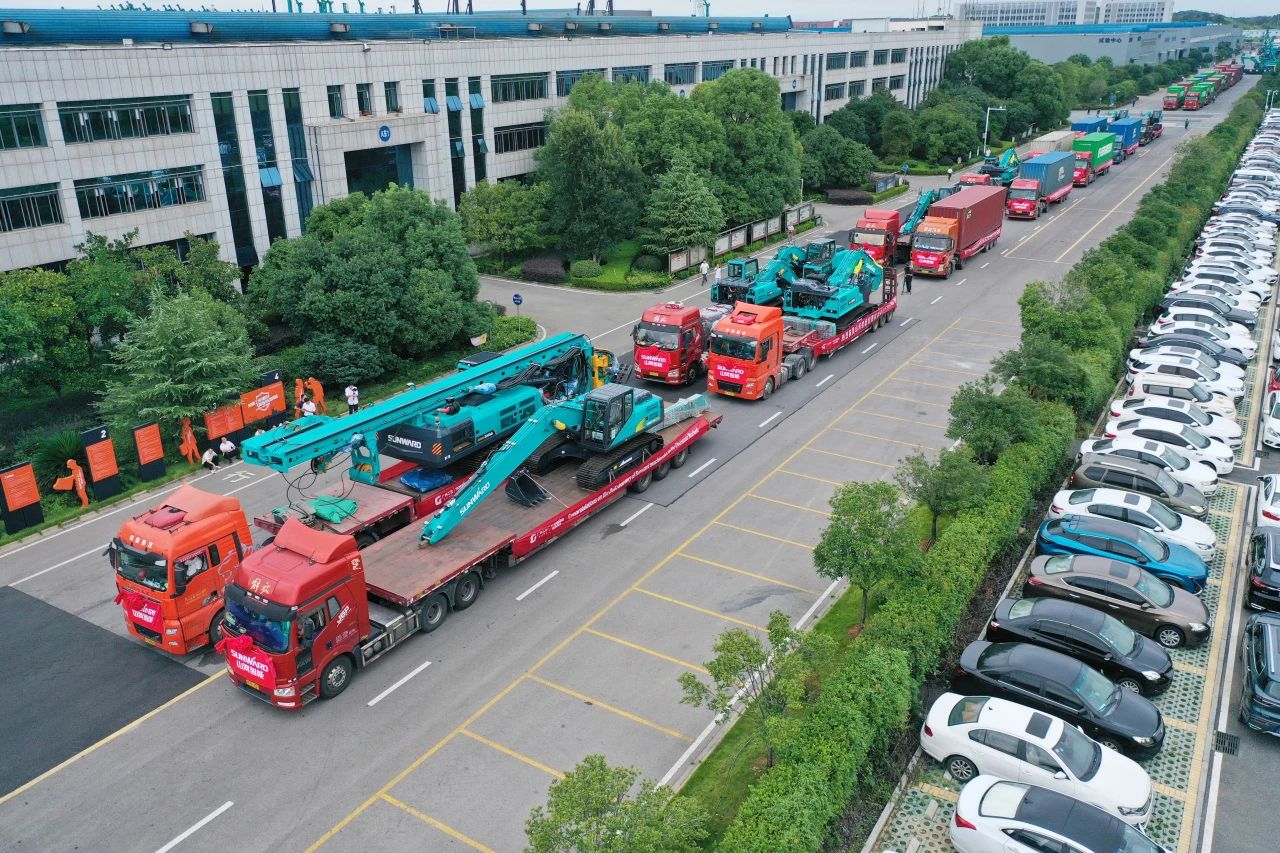 持续进军国际市场！开云官方注册-开云(中国)
智能近百台设备集中发货