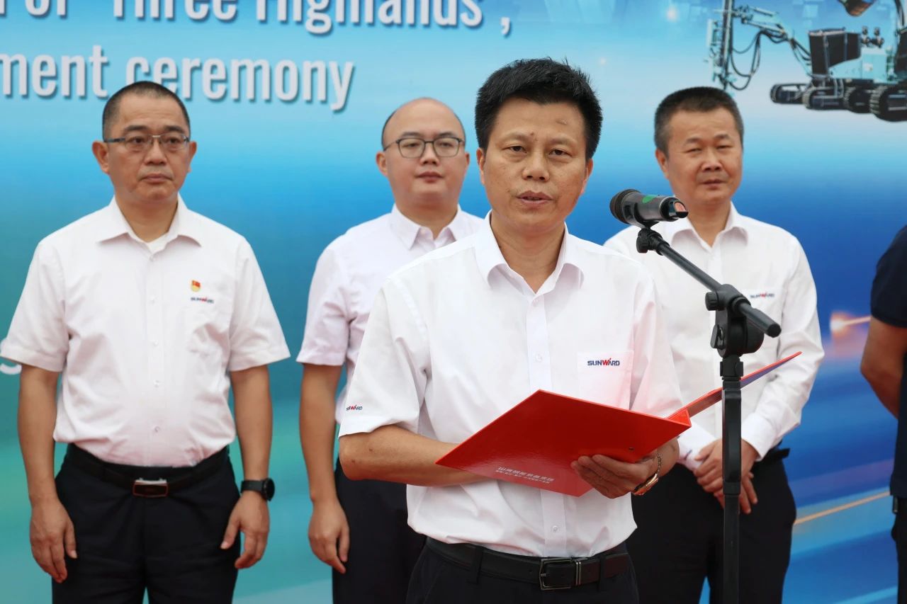 持续进军国际市场！开云官方注册-开云(中国)
智能近百台设备集中发货