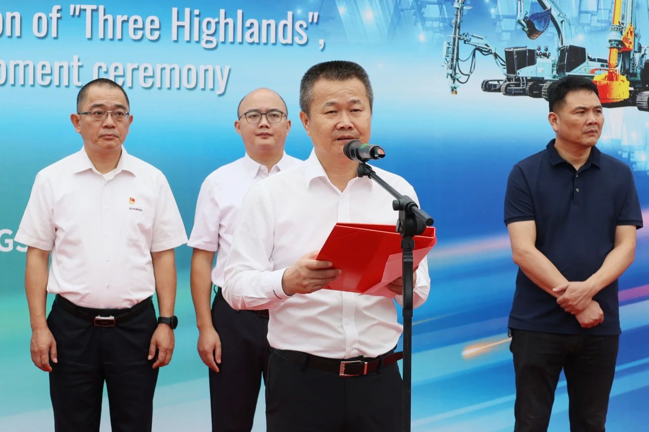 持续进军国际市场！开云官方注册-开云(中国)
智能近百台设备集中发货