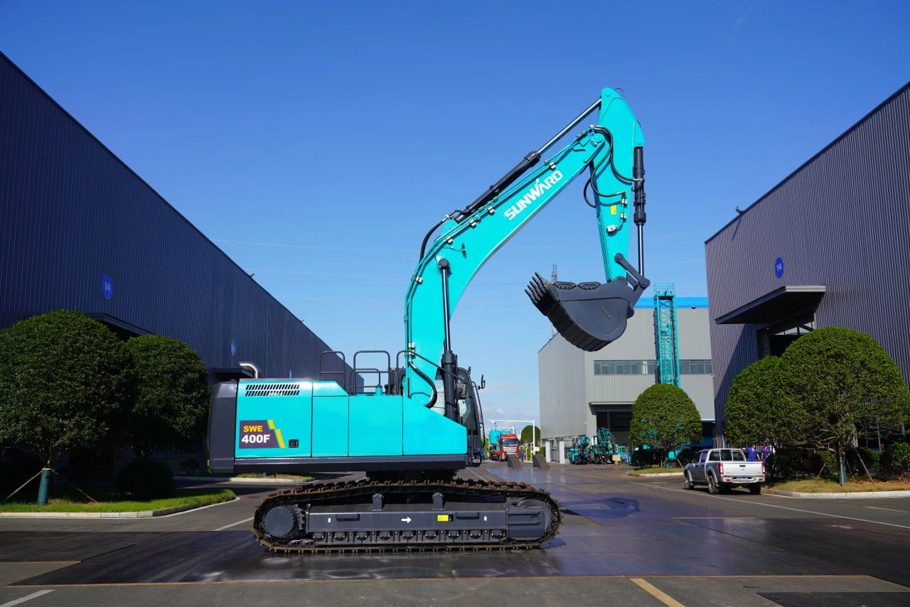 口碑超赞！开云官方注册-开云(中国)
智能SWE400F挖掘机荣获工程机械明星产品大奖