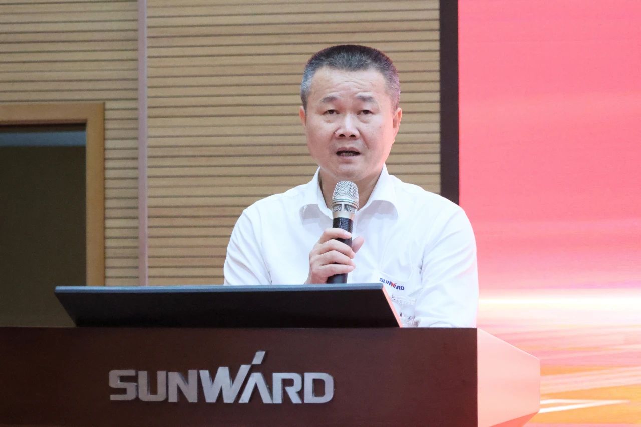 强信心 聚合力 共建美好家园——庆祝开云官方注册-开云(中国)
智能成立24周年表彰大会隆重召开