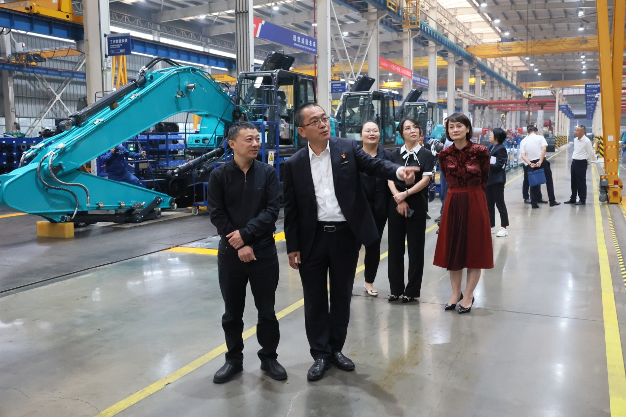 国家税务总局征管和科技发展司调研开云官方注册-开云(中国)
智能