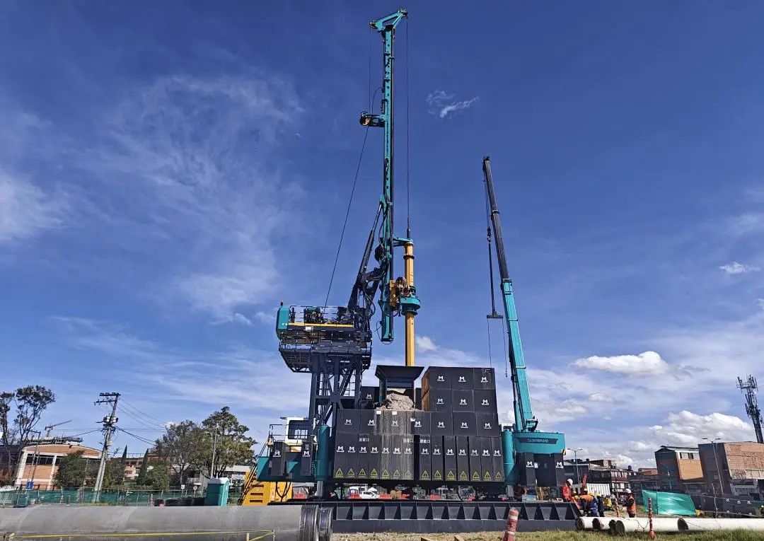 展现“中国制造”硬实力！开云官方注册-开云(中国)
智能PDP工法钻机助建波哥大地铁项目