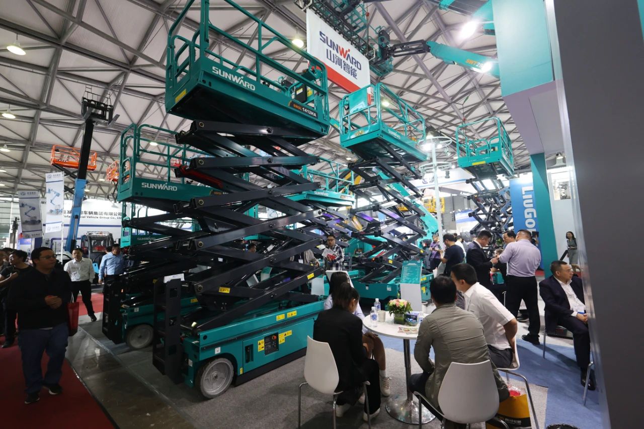 精品出击，闪耀魔都！开云官方注册-开云(中国)
智能全系列高空机械亮相2023亚洲国际高空展