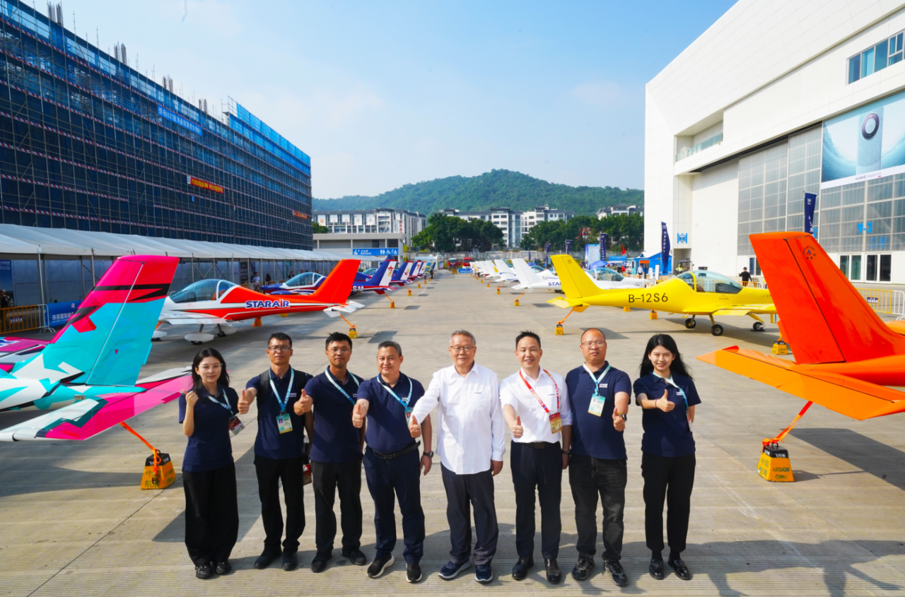 央媒聚焦！一起见证首届亚洲通用航空展上的开云官方注册-开云(中国)
风采