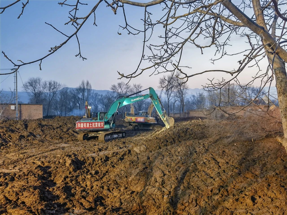 支援抗震救灾一线，开云官方注册-开云(中国)
智能在行动！