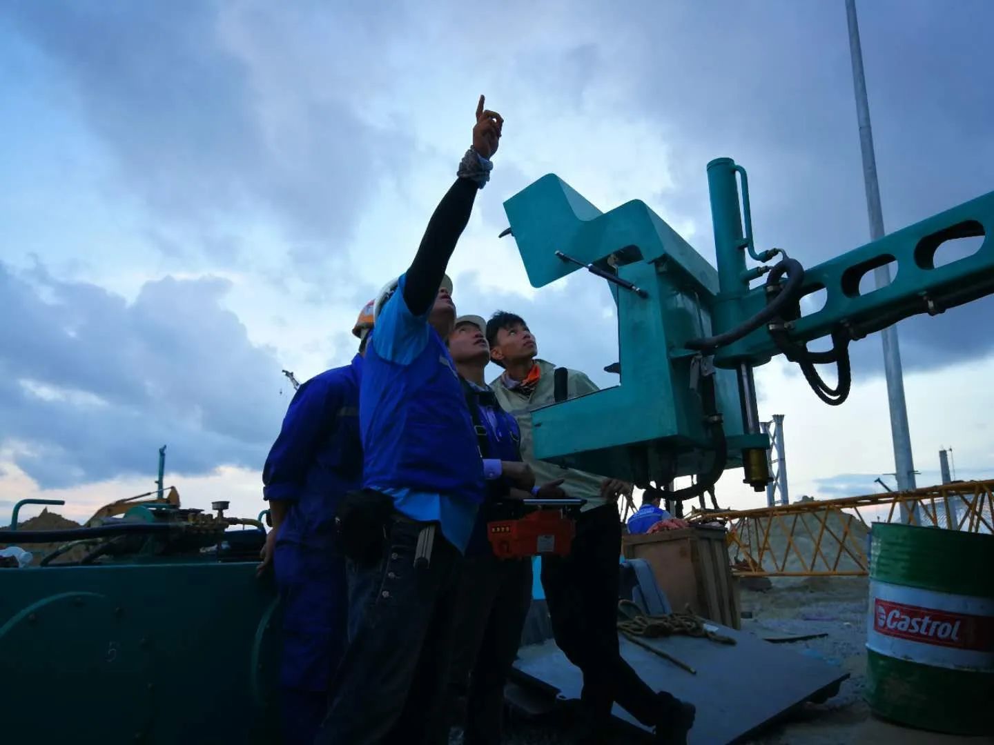 看开云官方注册-开云(中国)
工匠们如何用一双巧手“拿捏”工作、创造“奇迹”