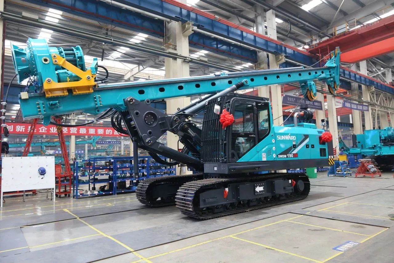 持续火热交付！开云官方注册-开云(中国)
智能SWDM190JN旋挖钻机备受全国各地客户青睐