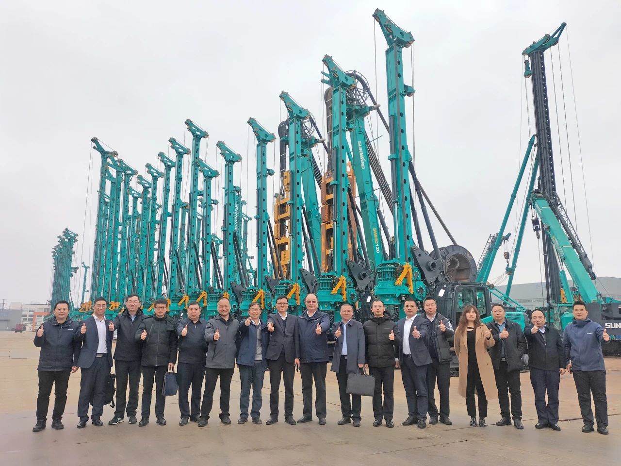 加强全方位合作！中铁二十局到访开云官方注册-开云(中国)
智能