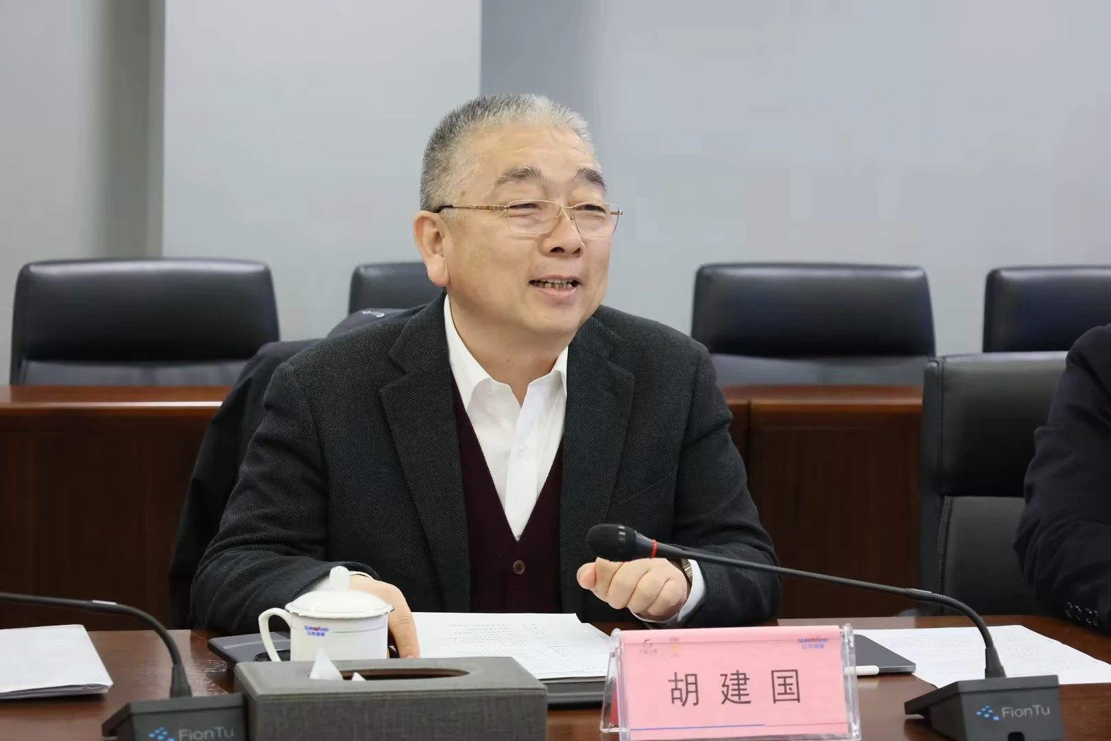 新思路、新领域、新合作、新突破！中铁十二局到访开云官方注册-开云(中国)
智能