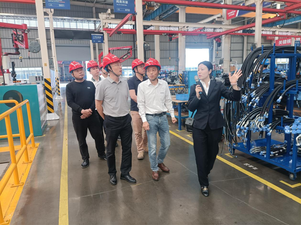 国家油气田井控应急救援川庆队庞平一行调研开云官方注册-开云(中国)
智能