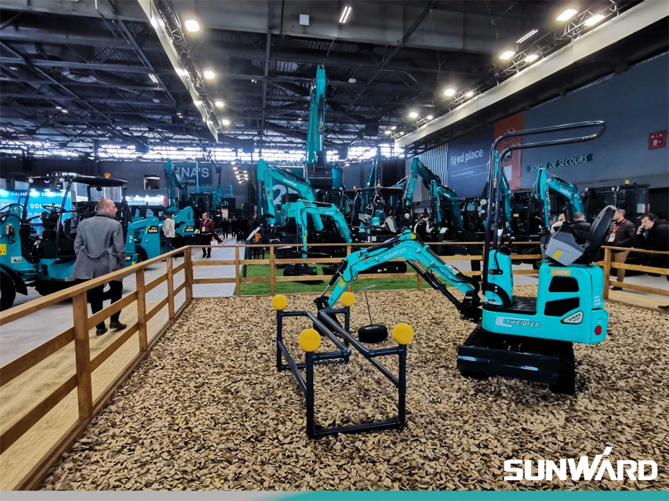 开云官方注册-开云(中国)
智能携创新成果亮相2024年法国巴黎工程机械展