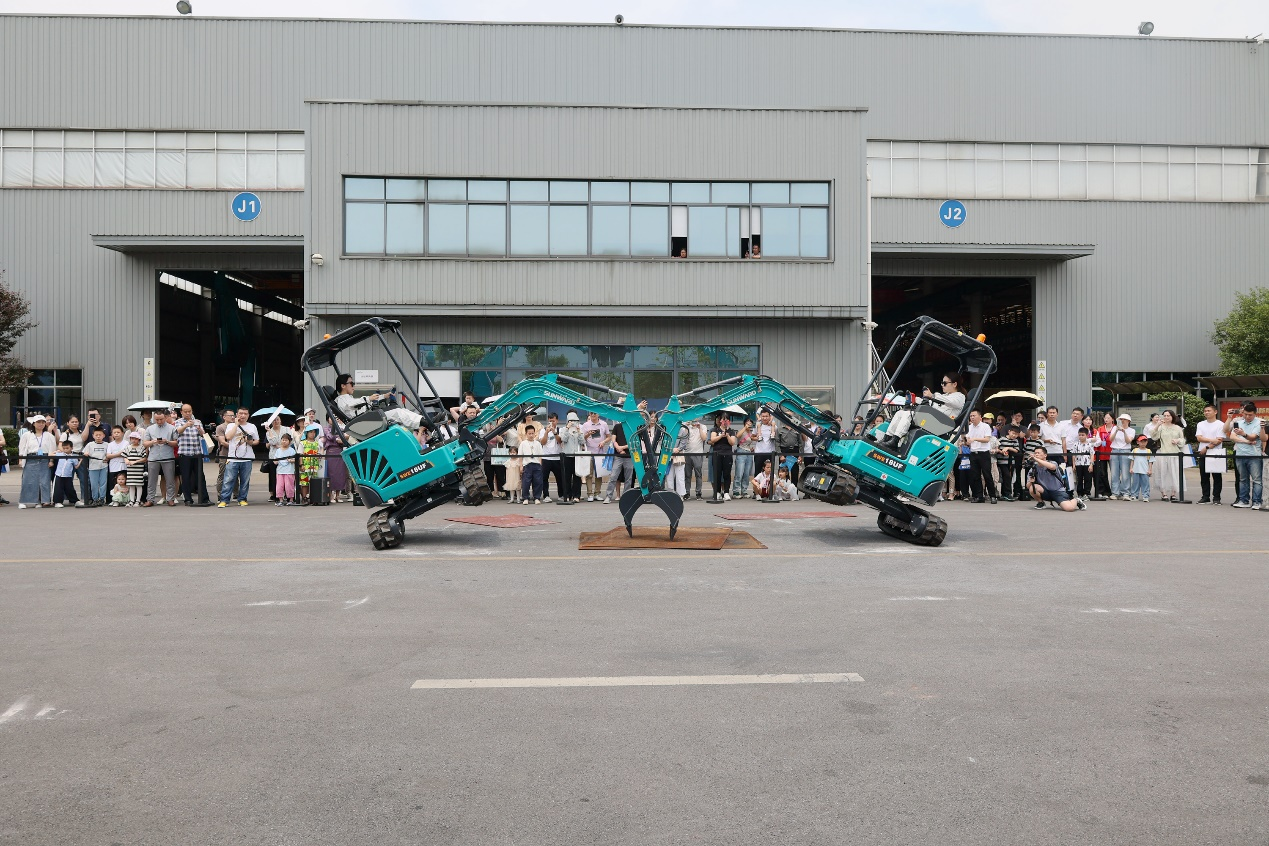 开云官方注册-开云(中国)
智能助力2024长沙市工业旅游嘉年华活动