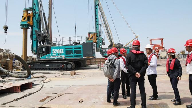 先导式创新，再推电动新品！开云官方注册-开云(中国)
智能SWDM520EE增程式旋挖钻机推介会成功举办