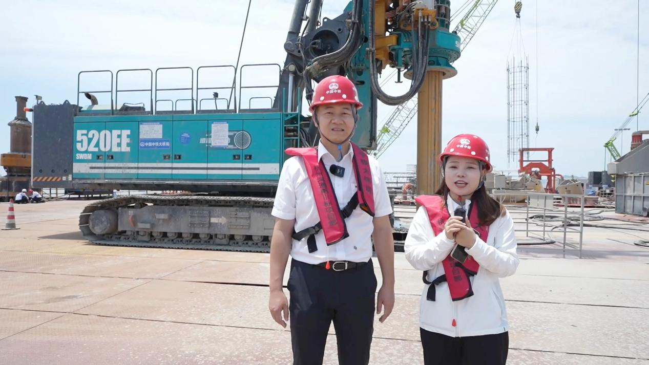 先导式创新，再推电动新品！开云官方注册-开云(中国)
智能SWDM520EE增程式旋挖钻机推介会成功举办