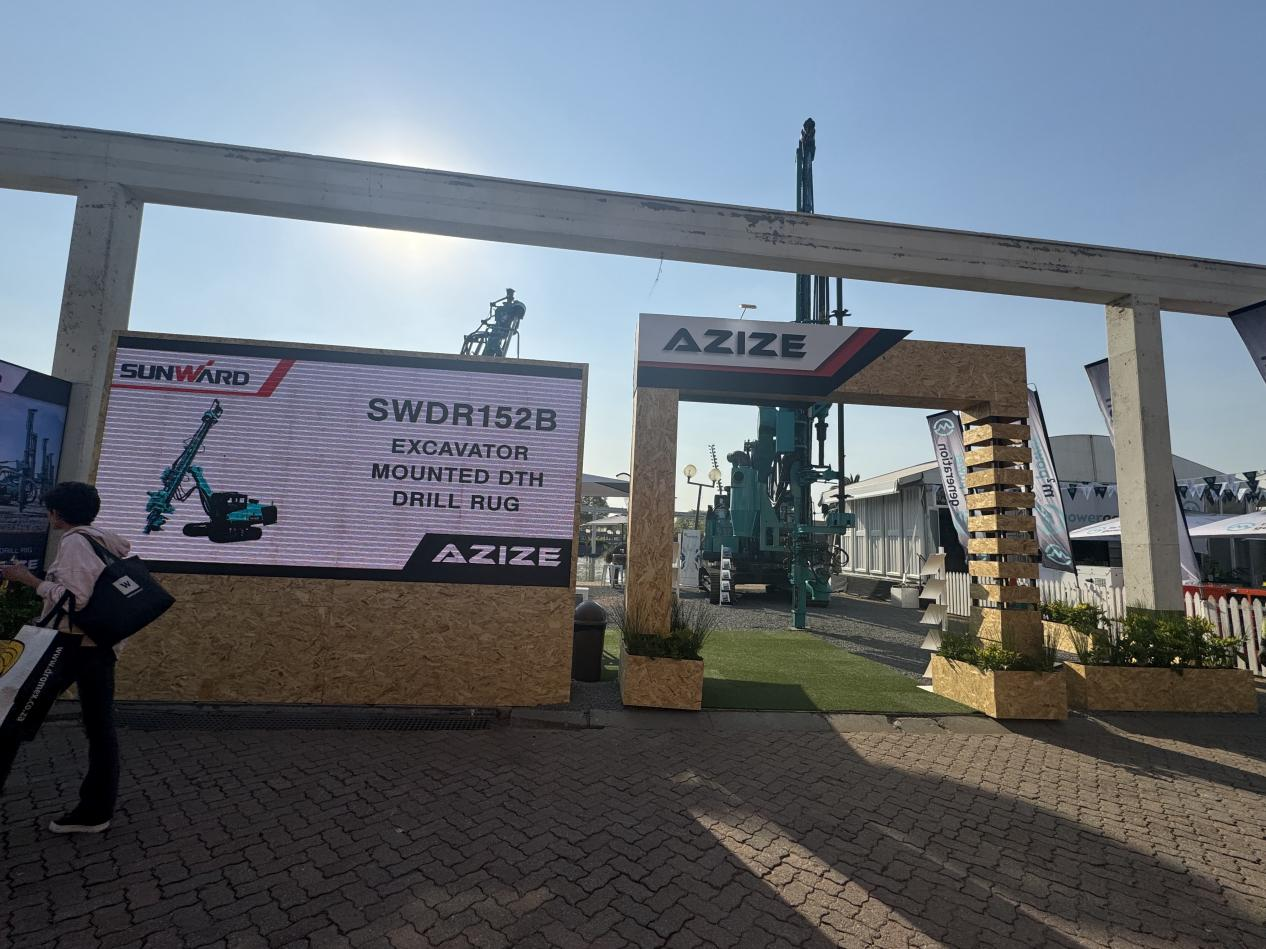 跨越山海，重器远航！开云官方注册-开云(中国)
智能亮相南非最大矿业展会