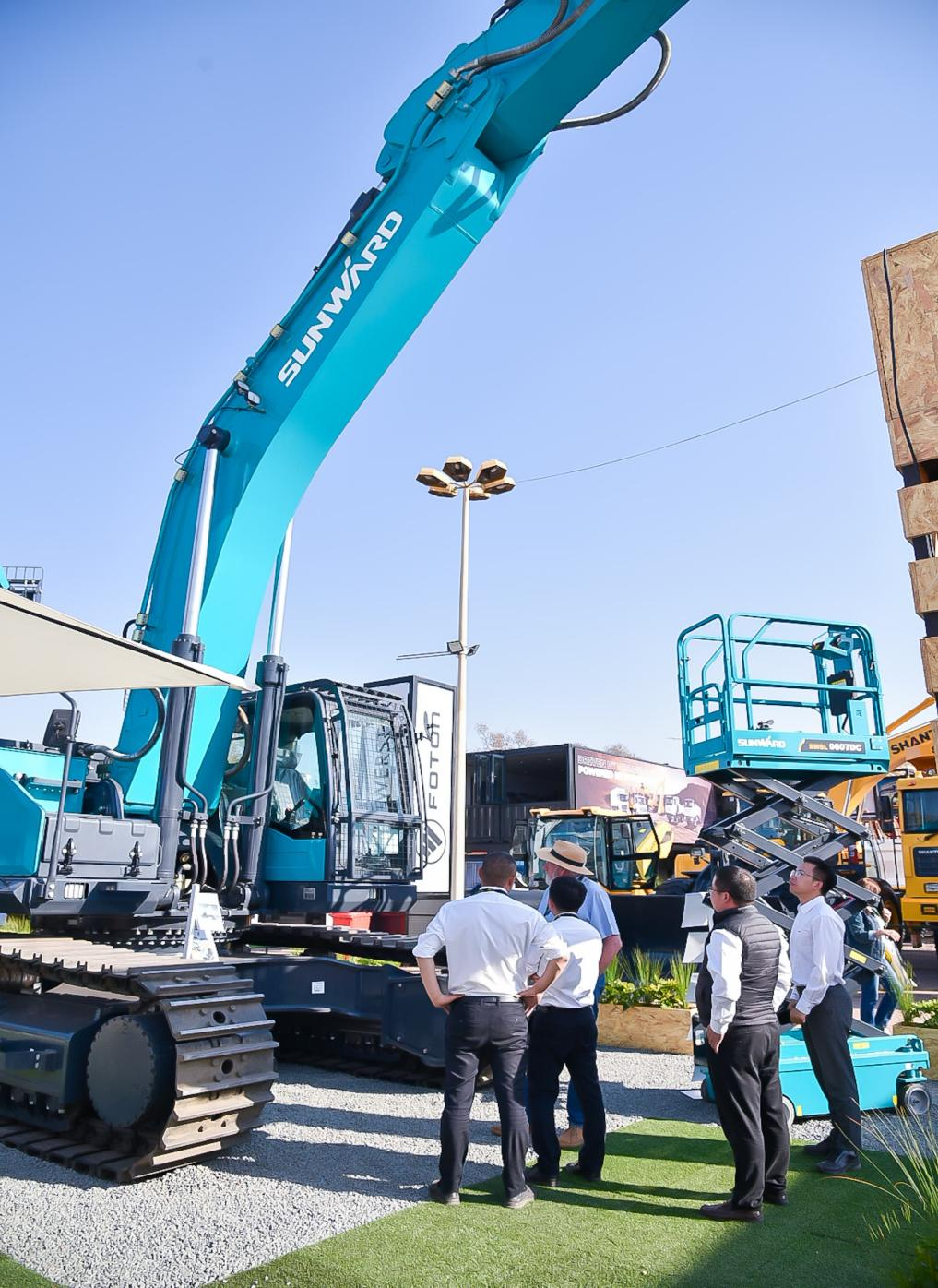 跨越山海，重器远航！开云官方注册-开云(中国)
智能亮相南非最大矿业展会