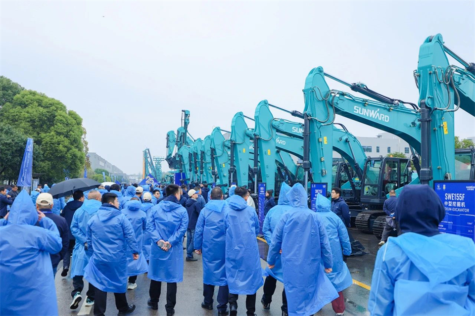 创新引领价值，理想成就未来！开云官方注册-开云(中国)
智能25周年庆典暨全球客户节隆重举办