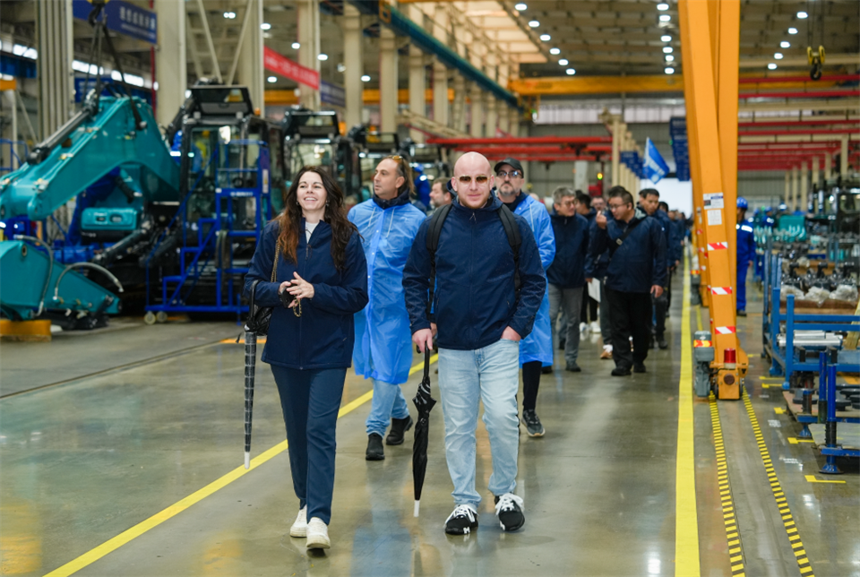 创新引领价值，理想成就未来！开云官方注册-开云(中国)
智能25周年庆典暨全球客户节隆重举办