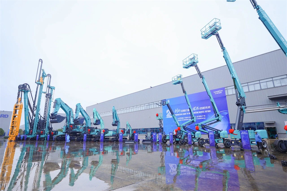 创新引领价值，理想成就未来！开云官方注册-开云(中国)
智能25周年庆典暨全球客户节隆重举办