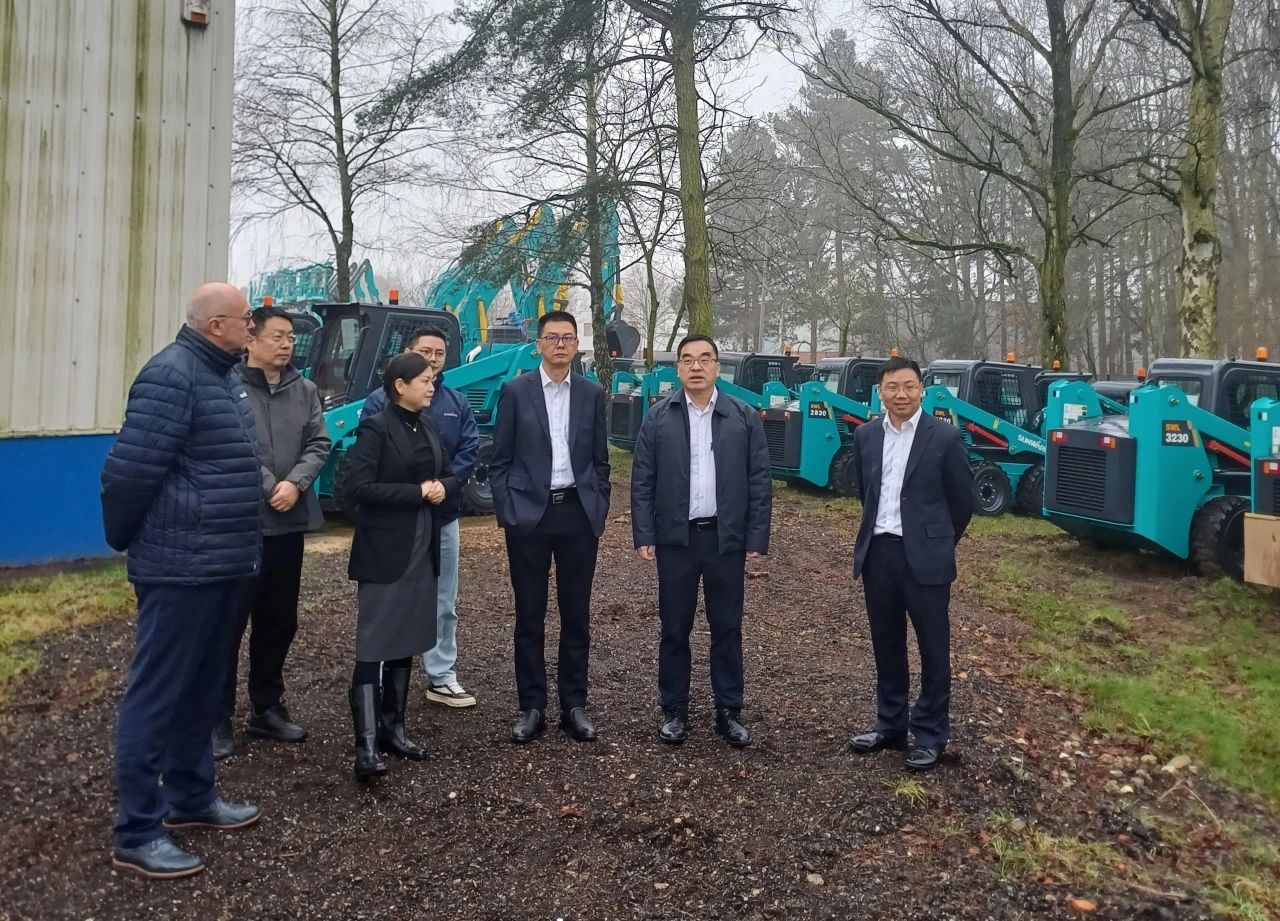 广州工控集团总经理王福铸率队考察开云官方注册-开云(中国)
智能欧洲子公司