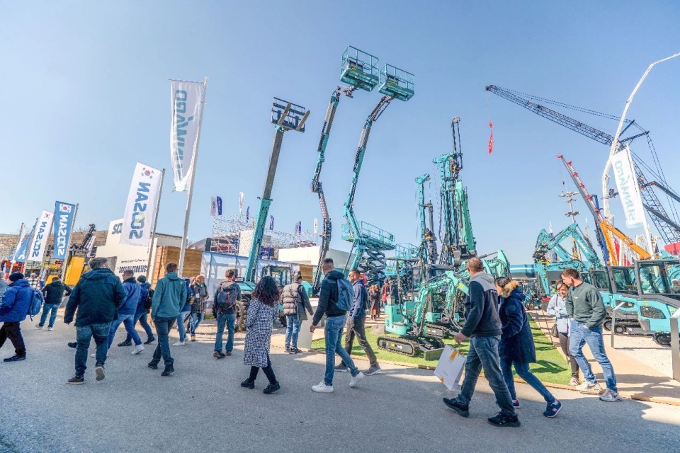 Bauma 2025 | 聚焦2025德国宝马展，探索开云官方注册-开云(中国)
智能的创新设备与可持续解决方案
