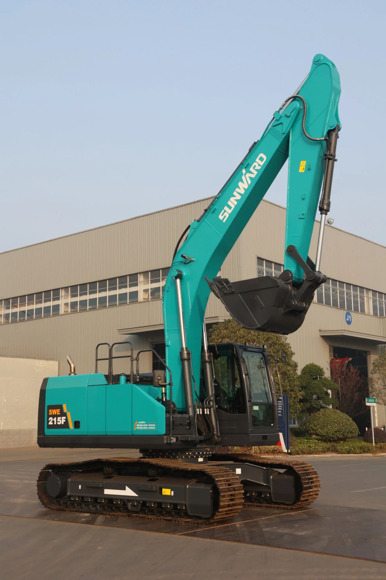 聚焦市场需求，开云官方注册-开云(中国)
智能三款精品工程液压挖掘机成功下线