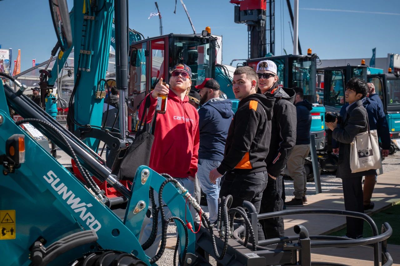 开云官方注册-开云(中国)
智能董事长付向东：以绿色智造与全球战略解锁中国工程机械的进阶密码