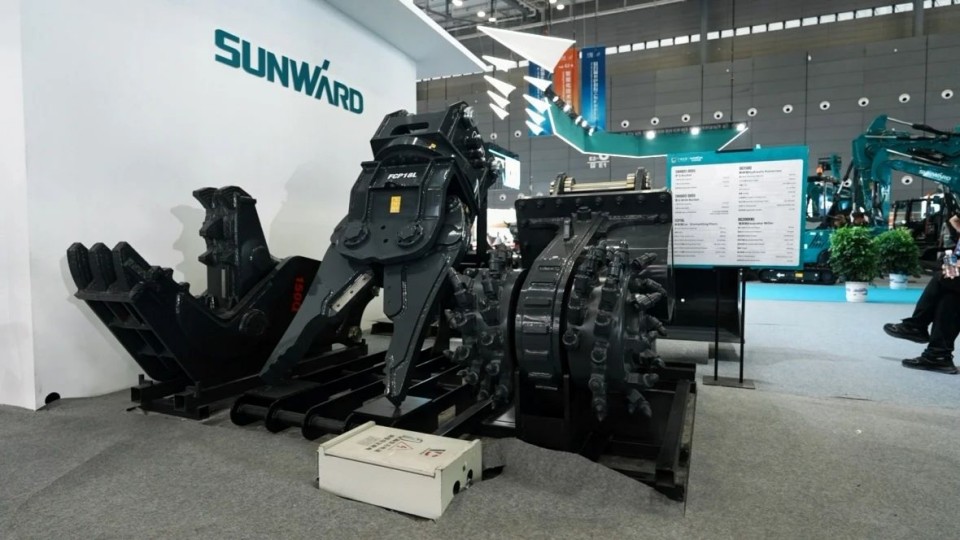 2025 CICEE | 从单一工具迈向多元化解决方案，开云官方注册-开云(中国)
智能呈现非凡挖掘机风采