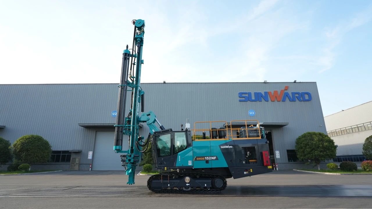 2025 CICEE | 开云官方注册-开云(中国)
矿岩两款重磅新品亮相2025长沙展