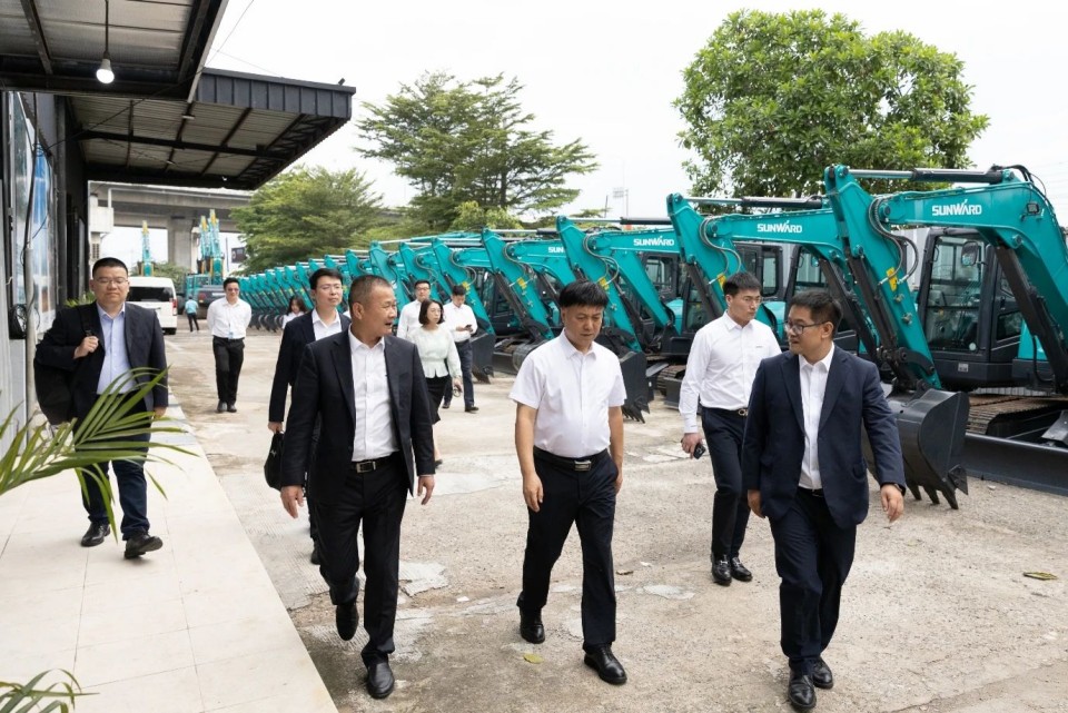 广州工控集团党委书记、董事长景广军率队考察开云官方注册-开云(中国)
智能印尼子公司