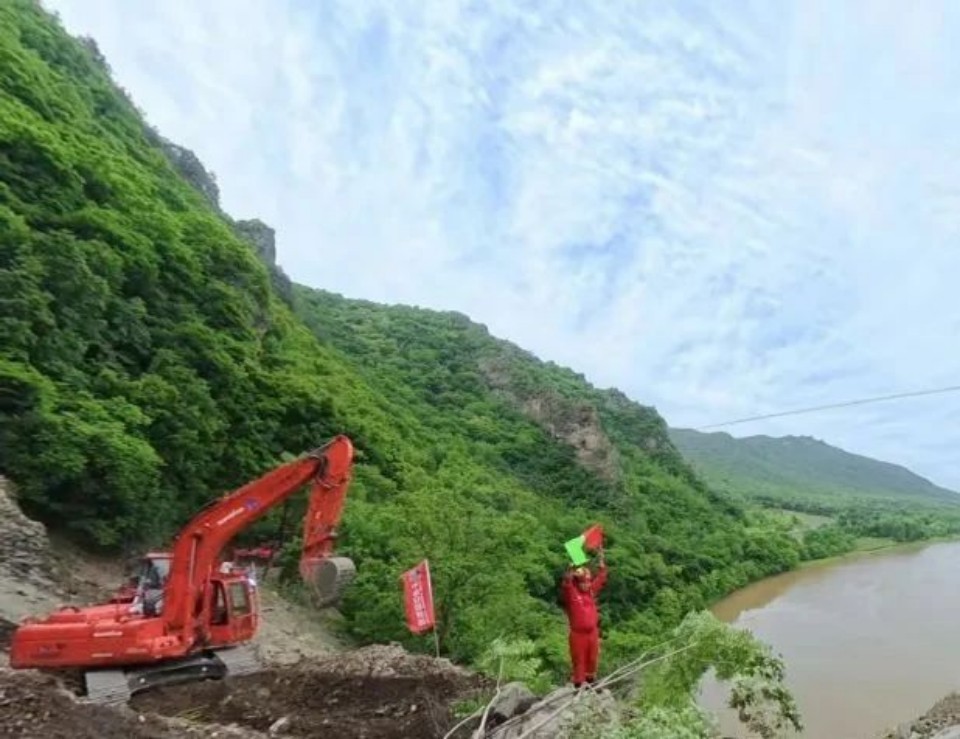硬核破解“最后一公里”难题，开云官方注册-开云(中国)
智能应急救援设备助力“应急使命·2025”演习！