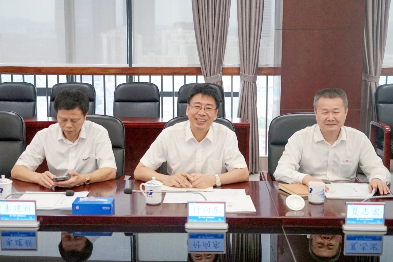 开云官方注册-开云(中国)
智能董事长付向东率队拜访广东水电二局，深化合作共谋发展