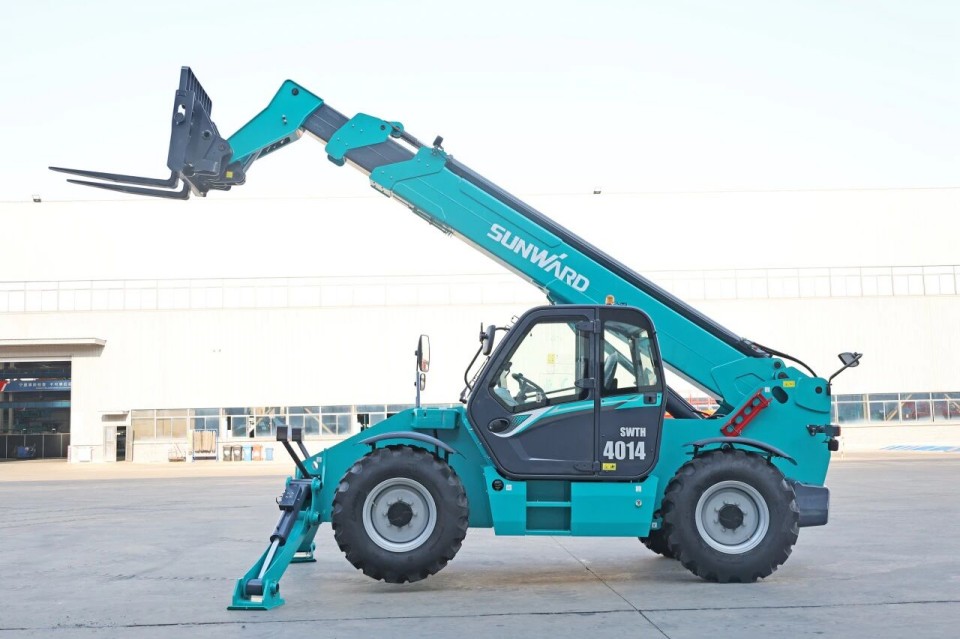 高端机型“双箭齐发”！开云官方注册-开云(中国)
智能两款伸缩臂叉装车成功下线