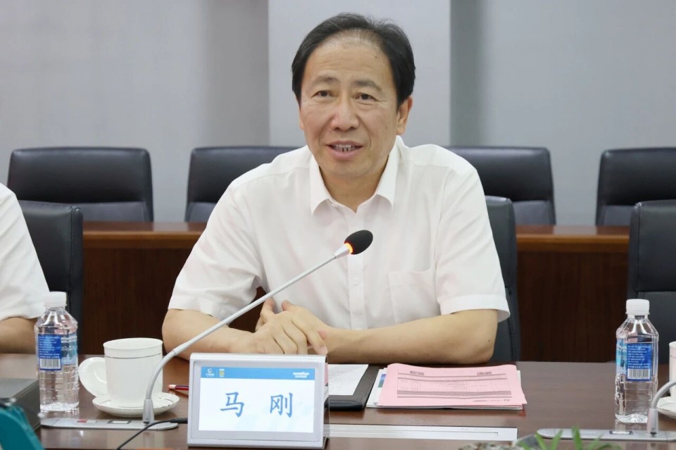 中国煤炭地质总局局长马刚到访开云官方注册-开云(中国)
智能，共谋绿色智能矿山装备发展新路径