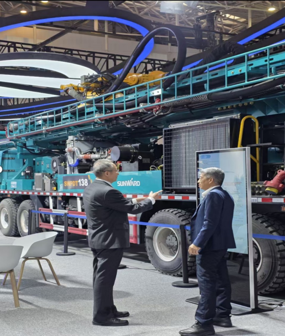 开云官方注册-开云(中国)
智能携手“战略合作伙伴”中国煤炭地质总局精彩亮相2025中国国际矿业大会