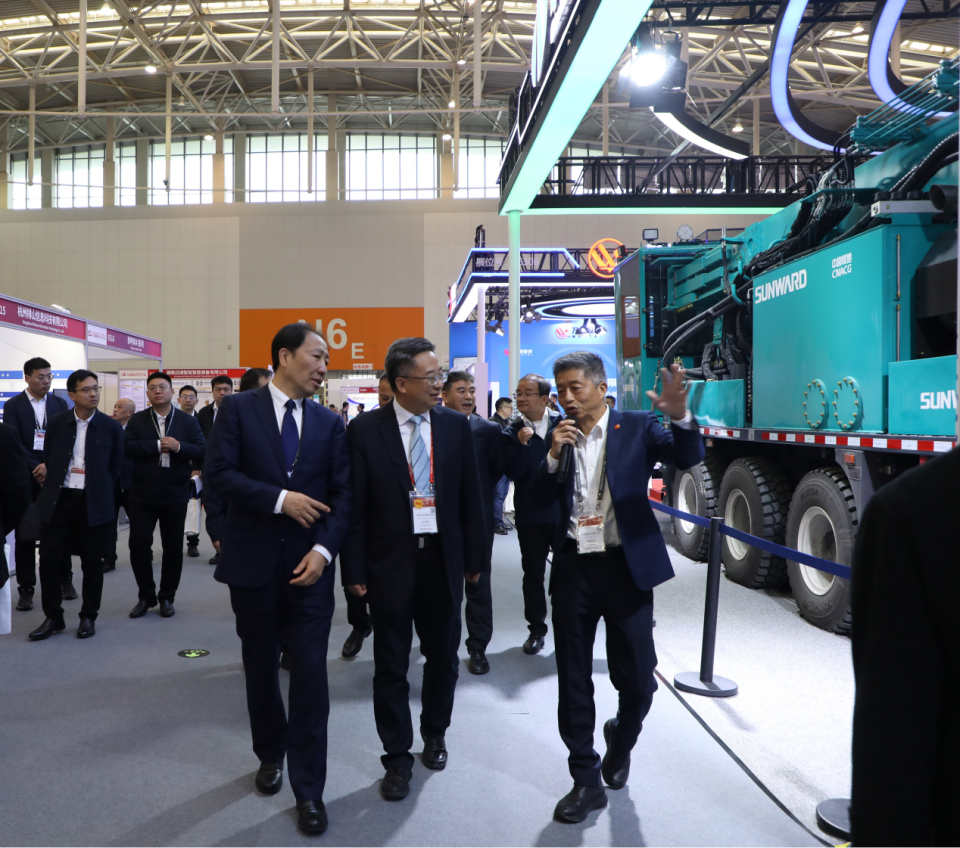 开云官方注册-开云(中国)
智能携手“战略合作伙伴”中国煤炭地质总局精彩亮相2025中国国际矿业大会