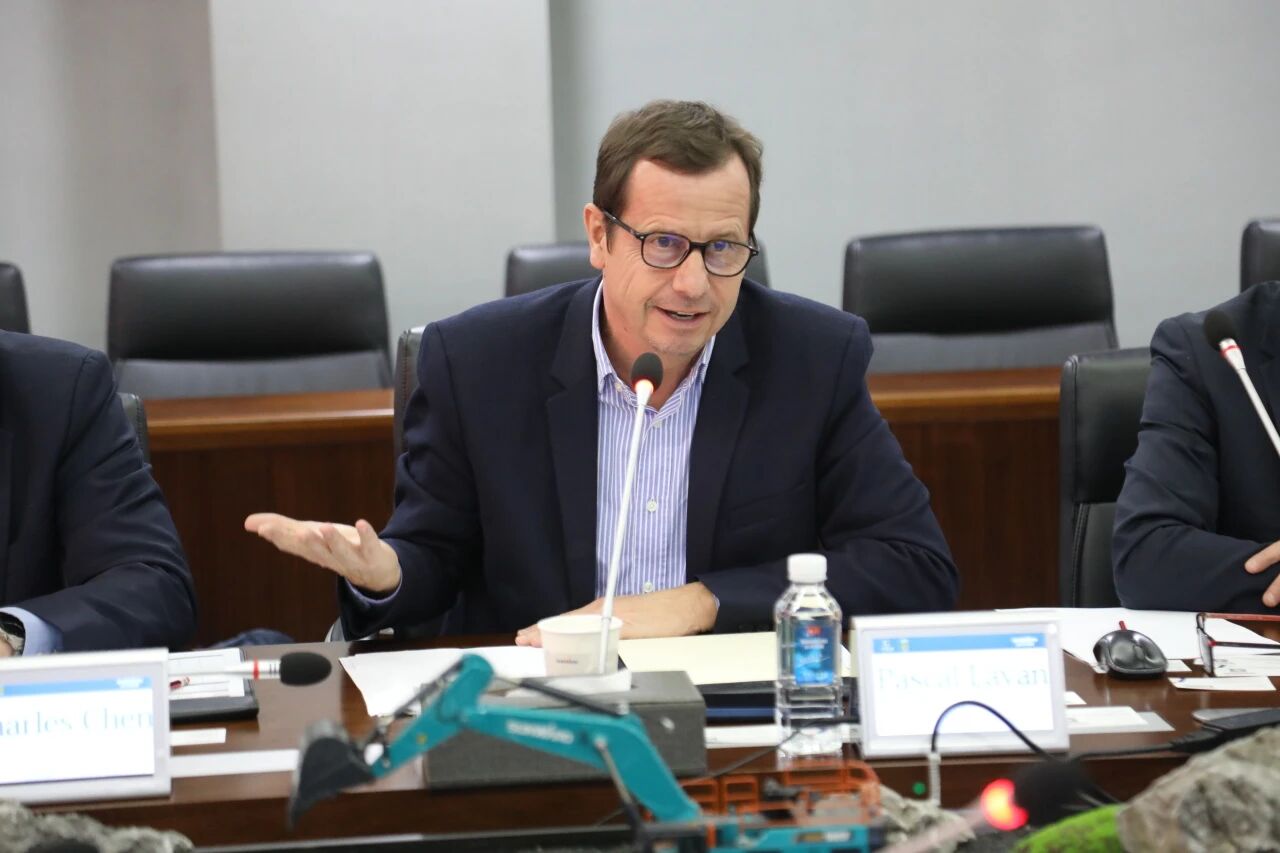 法巴租赁集团到访开云官方注册-开云(中国)
智能，共拓合作新篇章